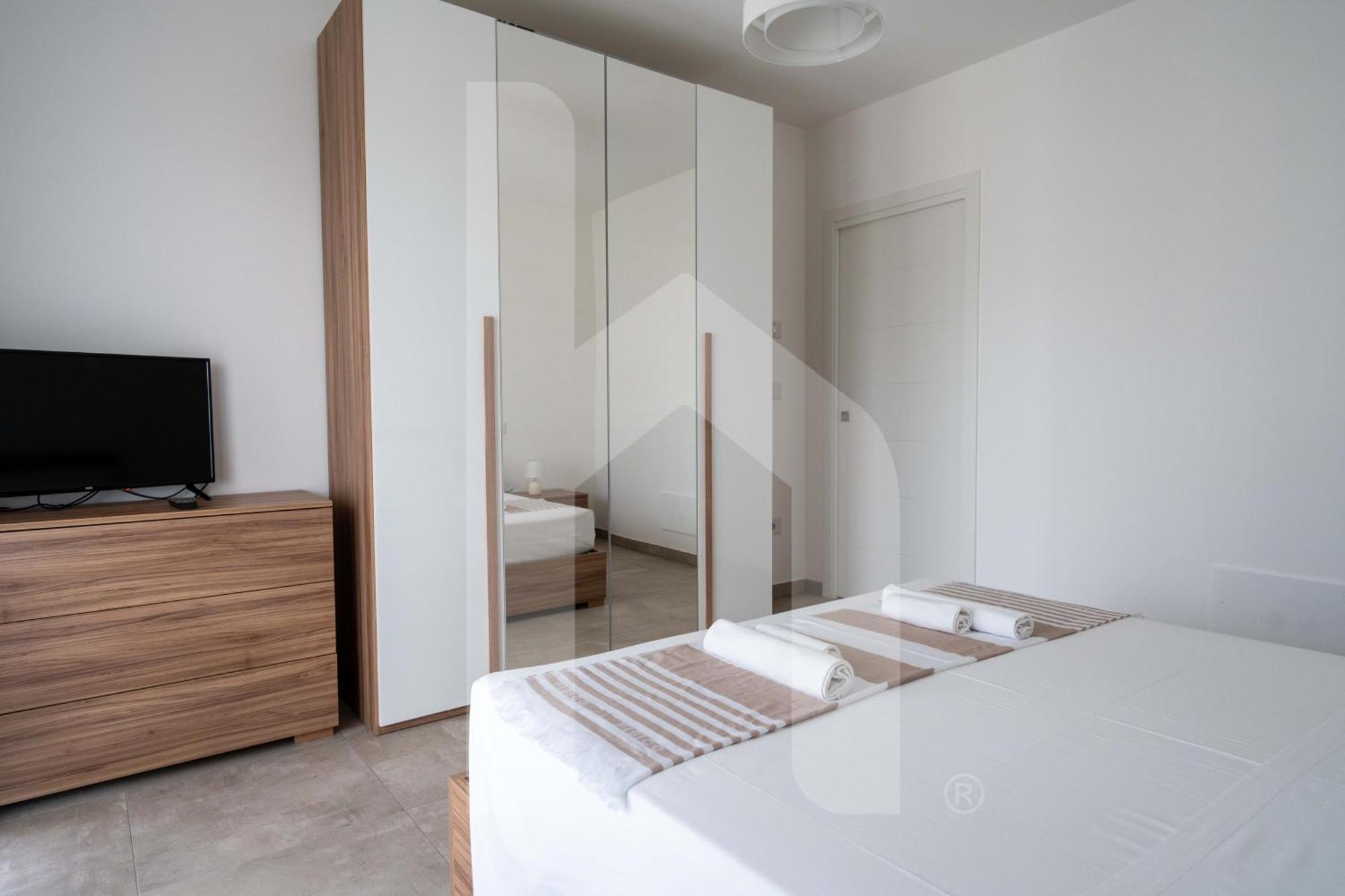Homiday - Waterfront Montesilvano Exterior foto