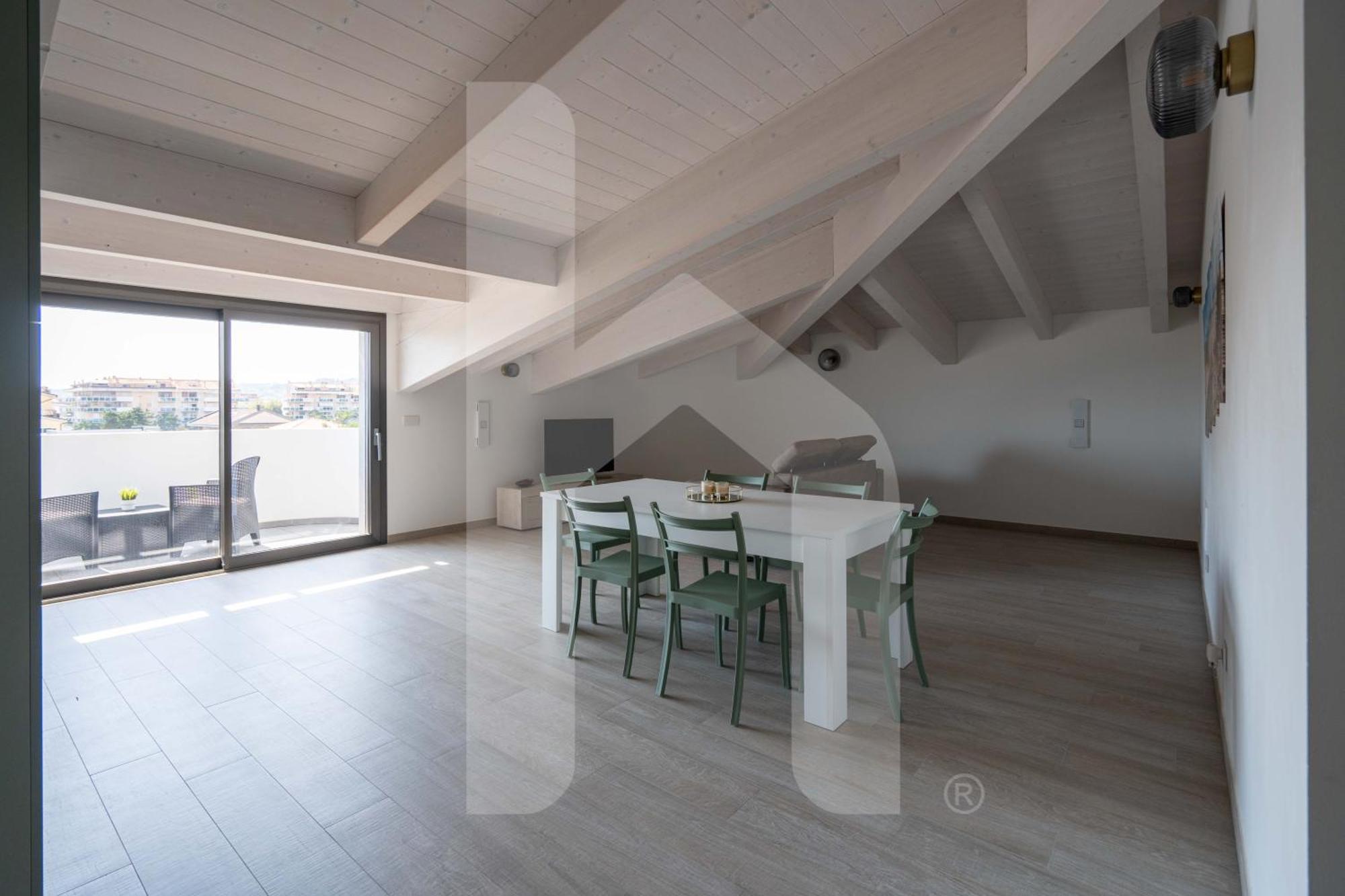 Homiday - Waterfront Montesilvano Exterior foto