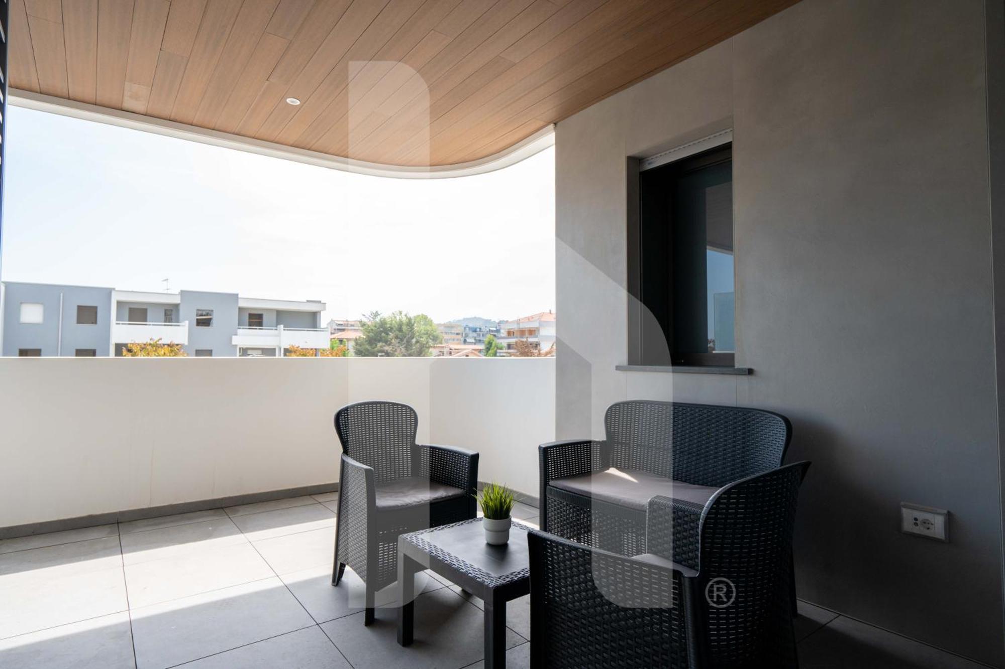 Homiday - Waterfront Montesilvano Exterior foto