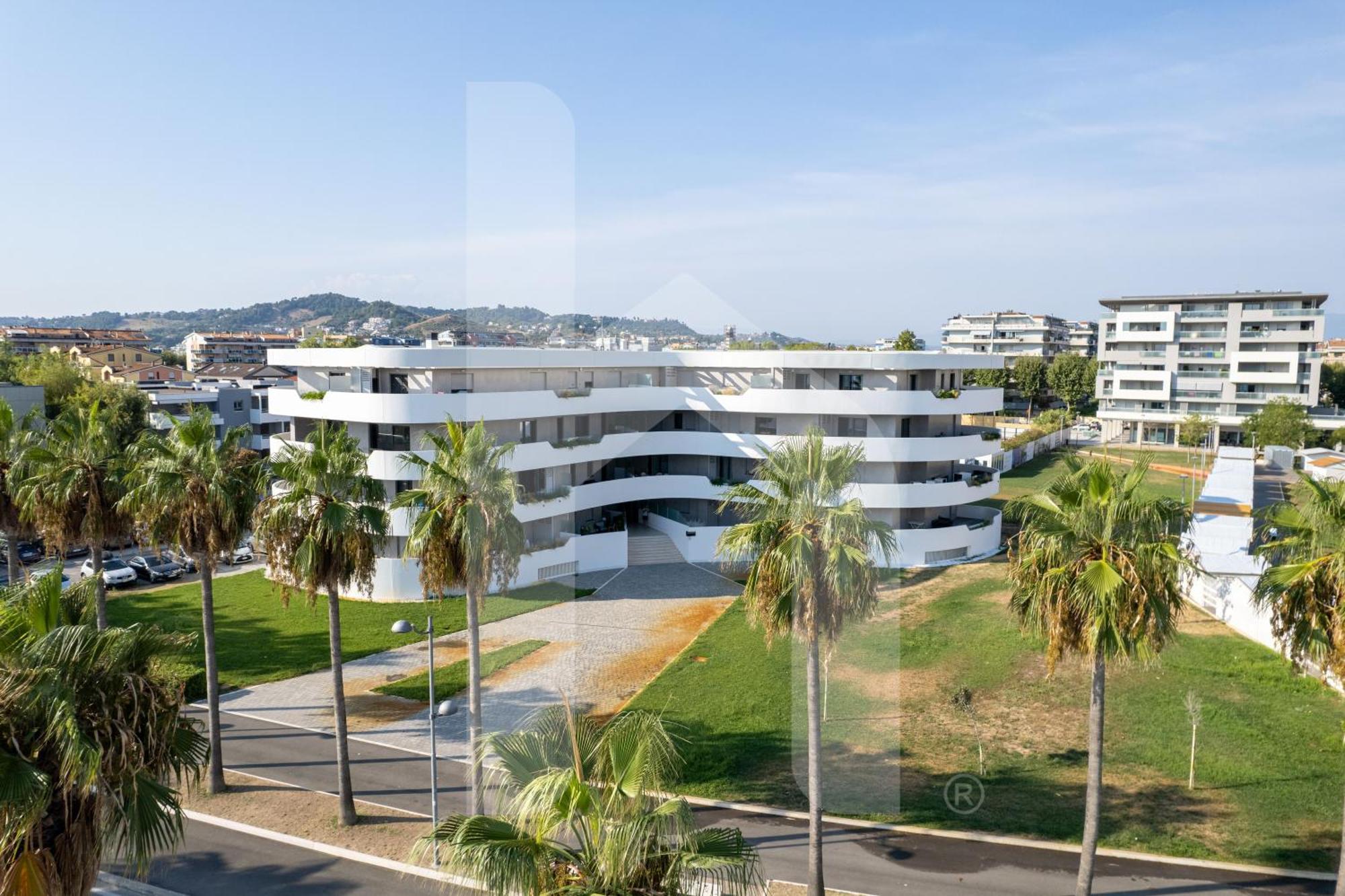 Homiday - Waterfront Montesilvano Exterior foto